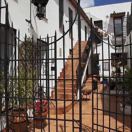 Casa Del Artista Viajero * 론다